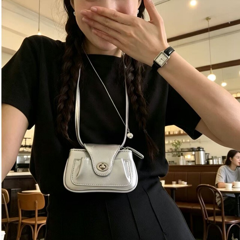 Foreign Trade Cross-Border Designer Mini Coin Purse for Women 2026 Spring New Korean Style Single Shoulder Crossbody Chain Lipstick Bag Foreign Trade Cross-Border Designer Mini Coin Purse for Women 2026 Spring New Korean Style Single Shoulder Crossbody Chain Lipstick Bag