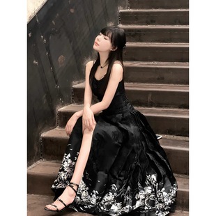 �����wԭ����ɽˮ�����Ї��L�h�����߶˵��ţ��Ї�Ԫ���R�dȹ