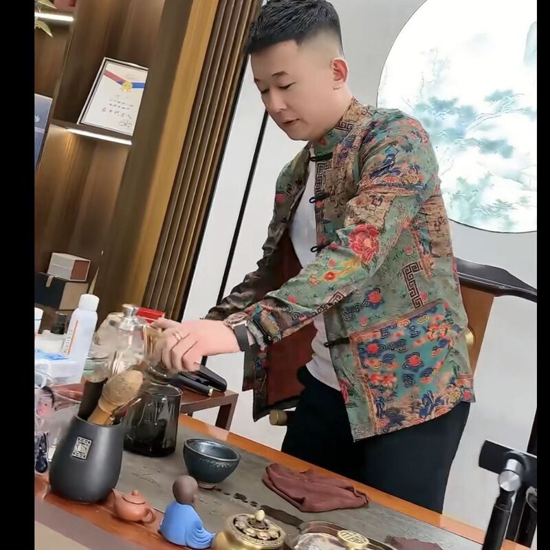 Boss's Same Style Tang Suit Men's Floral Chinese Shirt Jacket Long-Sleeved Fashion Trend Casual Jacket Outer Cotton Coat Boss's Same Style Tang Suit Men's Floral Chinese Shirt Jacket Long-Sleeved Fashion Trend Casual Jacket Outer Cotton Coat