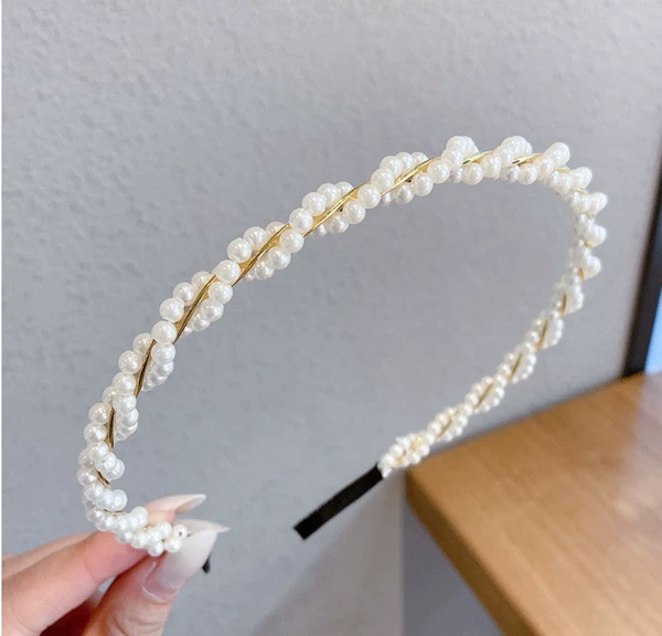 Headband from pearl