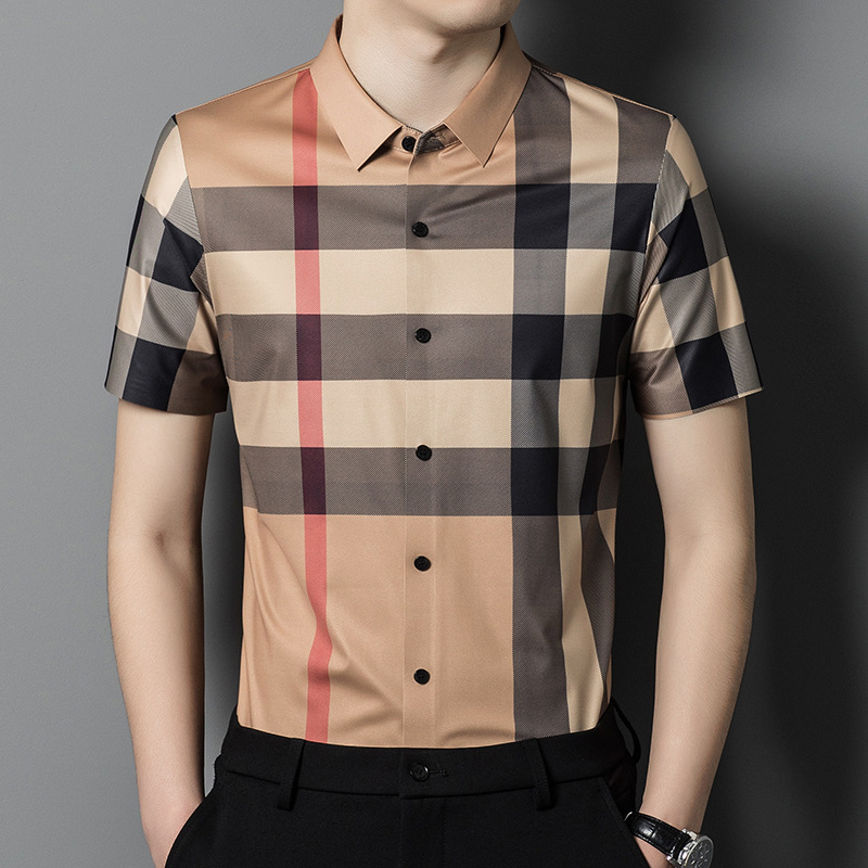 2025 Summer Men's Short-sleeved Shirt High-end Loose Business Casual Young and Middle-aged Non-ironing Non-marking Striped Shirt