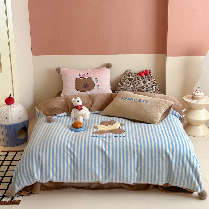 Cartoon Preppy Style Rabbit Velvet Milk Velvet Thickeneded Warm Bedding Four-Piece Set Autumn and Winter Student Dormitory Bedding
