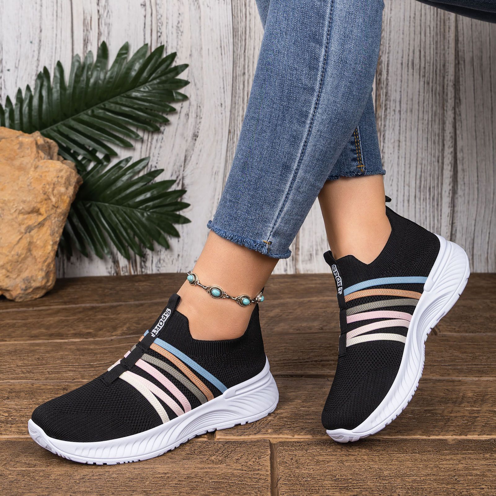 Zapatos de mujer 2026 verano nuevo transfronterizo transpirable tela de un pie zapatos casuales con suela suave no cansada zapatos de madre