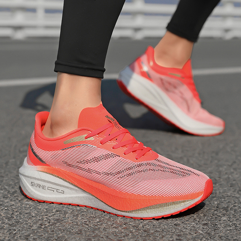 Pareja de zapatos de malla transpirables zapatos especiales de entrenamiento deportivo de carbono zapatos de correr de base suave zapatos de verano deportivos casuales para hombres