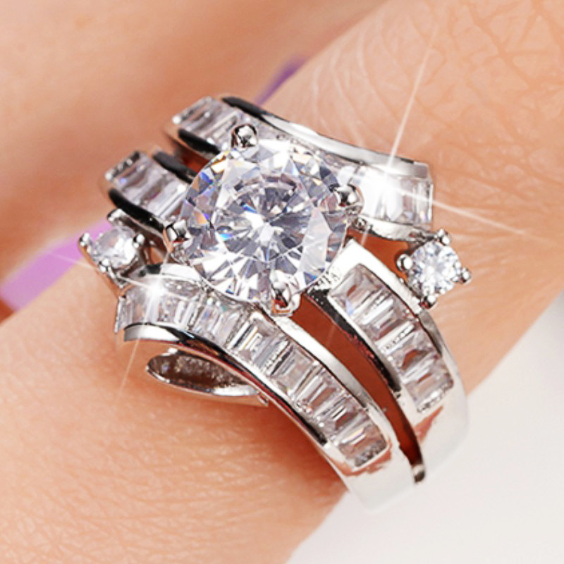 Anello squisito da donna design curvo personalizzato_voghion.com