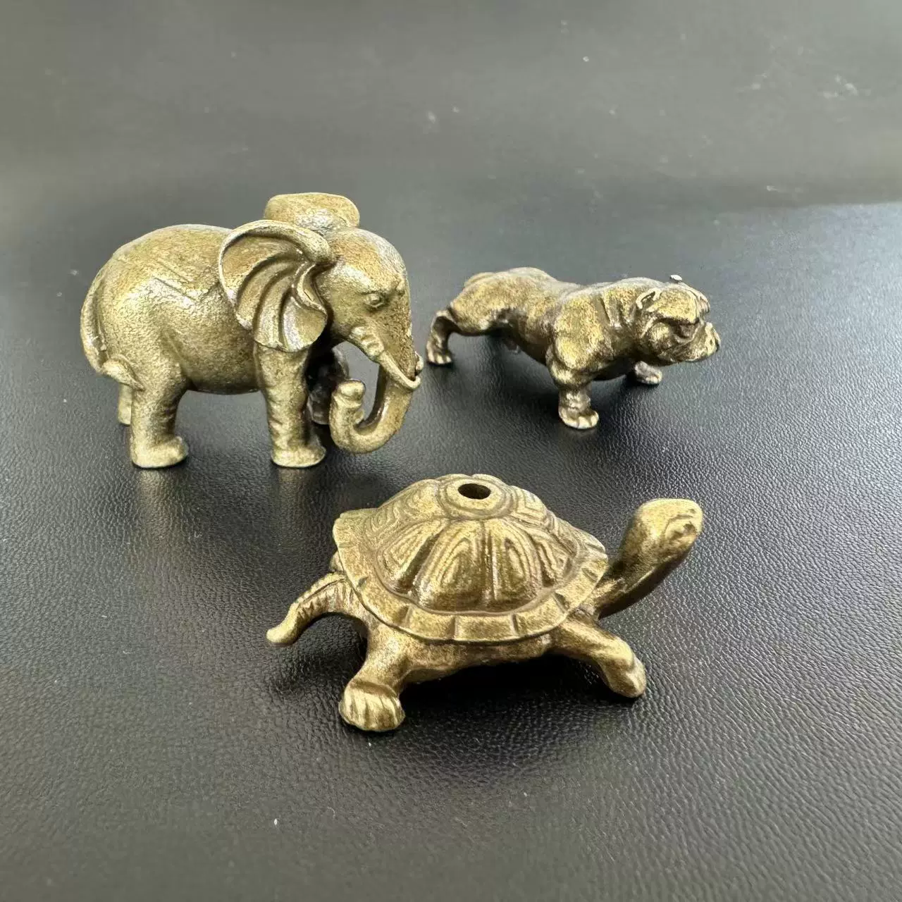 摆件工艺品动物雕像香插把玩金属制品夜市地摊迷你风格厂家批发