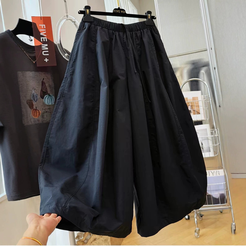 Cross-border wholesale plus-size 120kg loose wide-leg pants, solid color tulip skirt-pants, women's summer thin cropped casual navy pants Cross-border wholesale plus-size 120kg loose wide-leg pants, solid color tulip skirt-pants, women's summer thin cropped casual navy pants