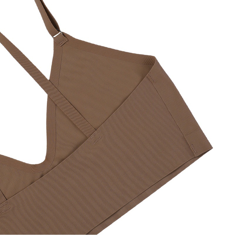 Conjunto de sujetador deportivo sin costuras de seda helada con efecto push-up para mujer, con cuello en V que minimiza el busto y bragas transpirables.