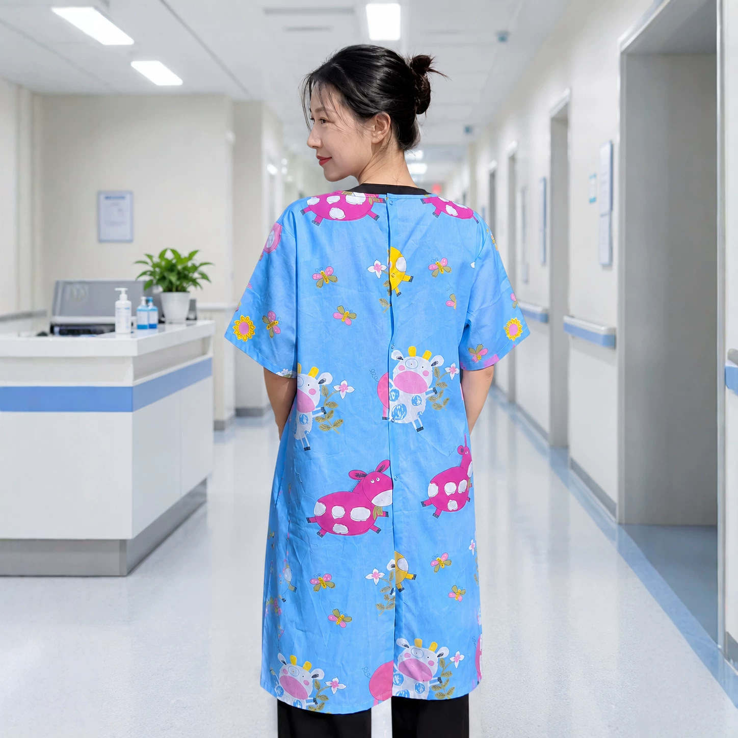 Beauty Salon Clinic Hospital Patient Gown Round Neck Hidden Button Skirt Style Casual Print
