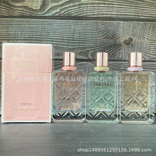 �Ŀ�¶�zһ��A��ϵ����ˮ������Ȼ���»������{С��Ůʿ����ˮ