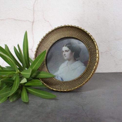 European retro golden rattan pattern photo frame round 4-inch 5-inch table hanging wall dual-purpose Mingjukuya home decoration