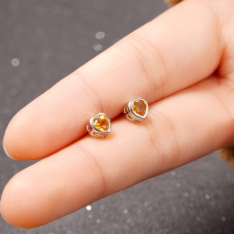 3g Weight Copper Ear Needle Material Ear Studs Classification 1 Pair Quantity Daily, Street Occasion Copper Material Heart Shape Pattern All Seasons Season Women's Gender Sweet Style 1 Pair Sweet Heart Shape Copper Ear Studs 40