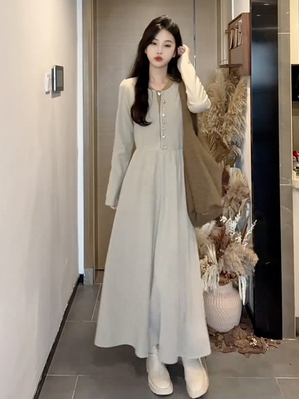 冷淡系漂亮独特别致气质内搭打底长袖连衣裙子长裙2025新款女秋季|undefined