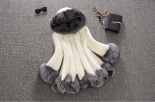 �¿��Ƥ������Ƥ������Ů���ɫ��ë��Ƥ���b�Bñ����