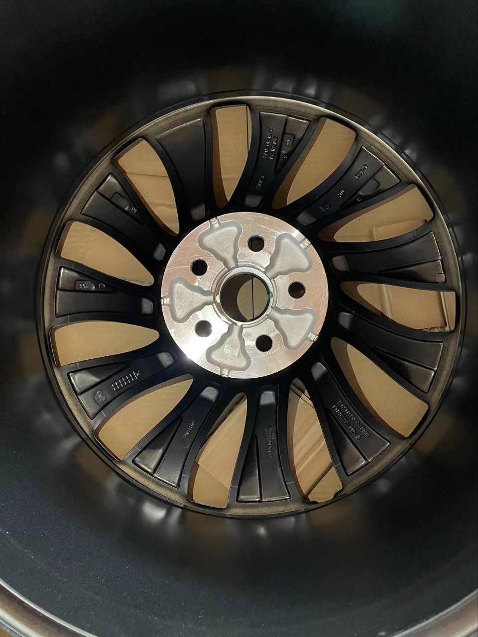 For Tesla Model Y19 inch 20 inch 21 inch wheel alloy steel ring car steel ring Tesla wheel 1