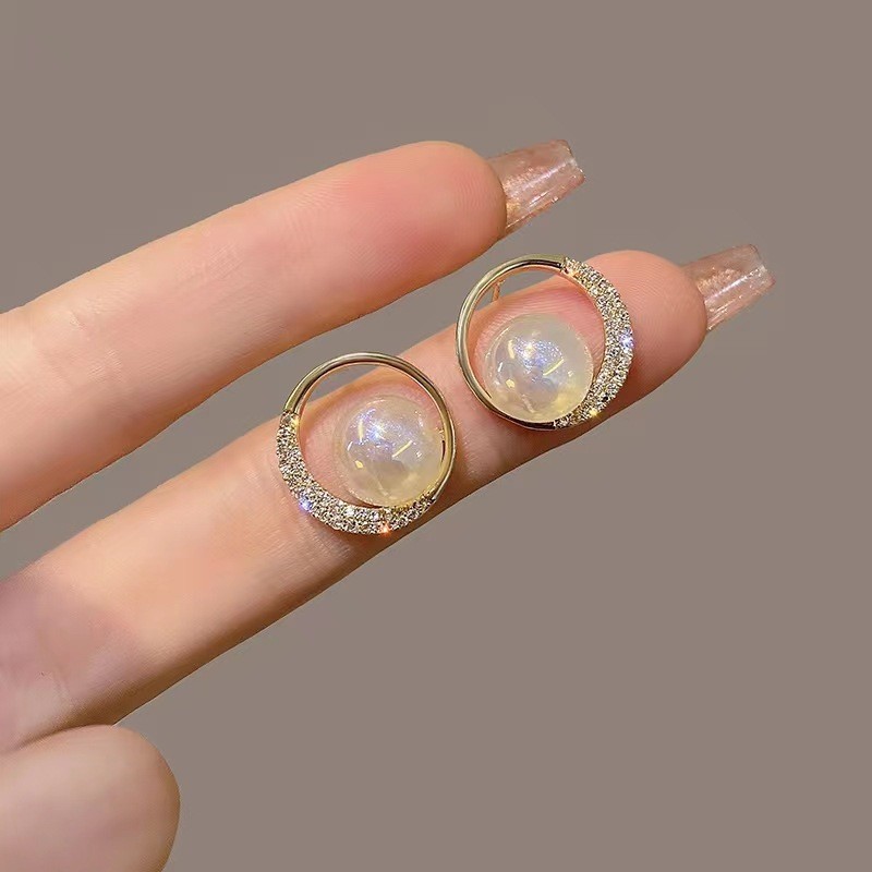 1 Pair Sweet Geometric Round Plating Imitation Pearl Drop Earrings display picture 5