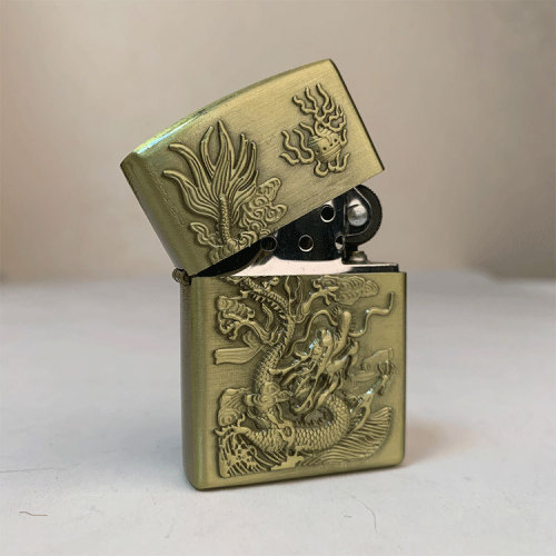 Bronze kerosene lighter dragon ball embossed metal engraving craft retro style lighter wholesale