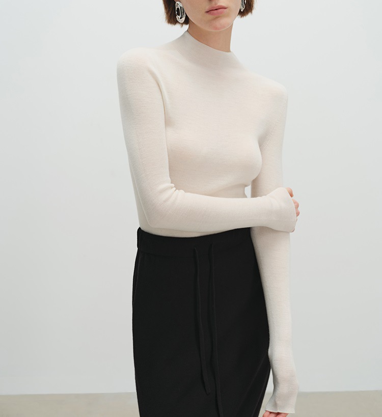 揚子120S極細ウール雲柔感シームレス一体多襟タイプのニット上着の女性