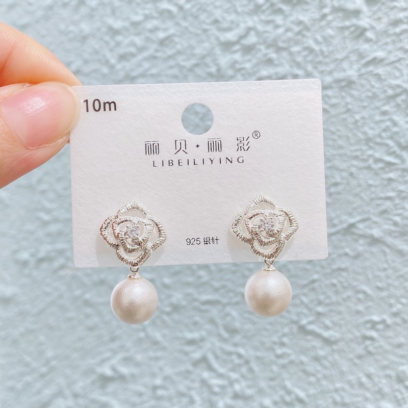 Liyin/Libeliying 金メッキシリーズフラワーインレイ多用途高品質気質トレンディファッション絶妙なイヤリング|undefined