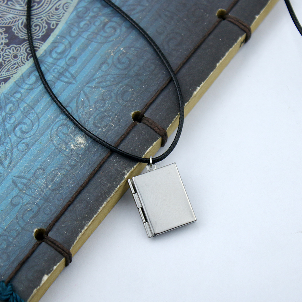 Anime Jujutsu Kaisen Necklace 3