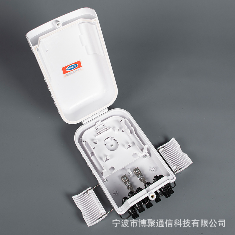 厂家直供8芯预链接式光缆分纤箱FAT8口光缆接线盒带适配器微分