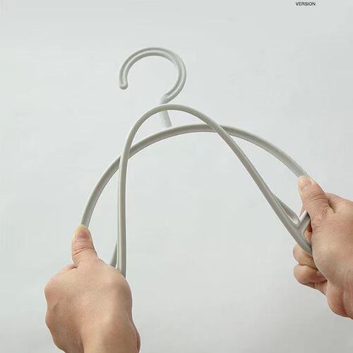 Y Wide Shoulder Clothes Rack Semi-Circular Smooth Storage Plastic Anti-Slip Clothes Hanger Adult Clothes Rack Home Clothes Pin Wholesaler
