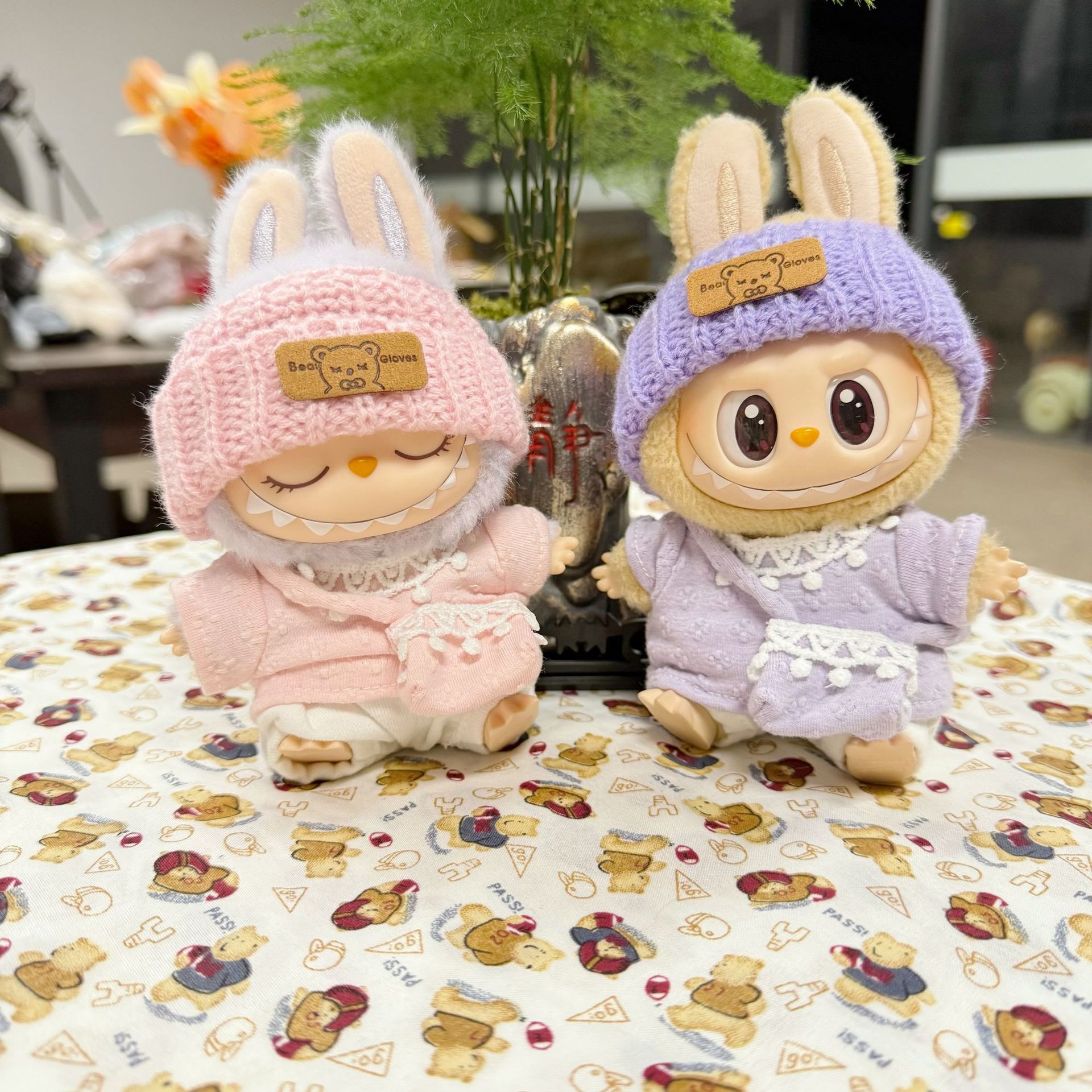 一二代盲盒搪膠拉布布掛件衣服LABUBU公仔着替綠色粉色波浪豆豆服