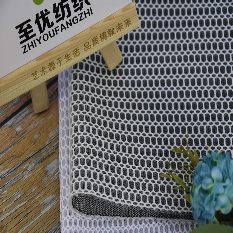 全涤透气夹层网布鞋帽服装内衬三明治网布柔软透气家纺面料新型网