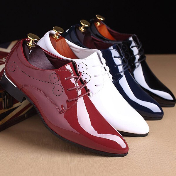 Wholesale of shiny leather men's shoes, Korean version pointed lace up trendy shoes