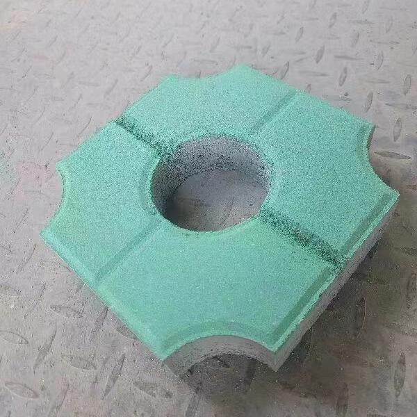 四川资阳五孔砖广场庭院步行街抗压耐重防止开裂本耐磨本地直发​