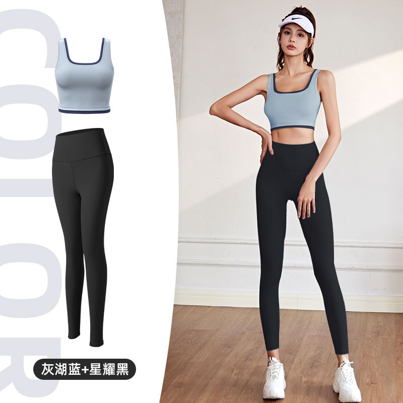 Juyi Tang alta elástica juego deportivo de color reunido para mostrar el pecho de gran retracción conjunto de yoga a prueba de choque