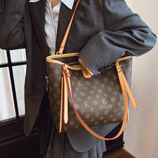 ���Q�W���L�����ذ��߼��К��|�ٴ�μ�����������eͨ�ڰ���Ů��