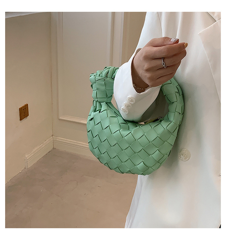 Solid Color Woven Knot Portable Croissant Bag Wholesale Nihaojewelry display picture 19