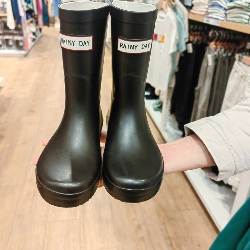 Nuevas botas de agua impermeables padres-hijos zapatos de lluvia de moda coreana zapatos de lluvia antideslizantes padres-hijos fabricantes de zapatos de goma
