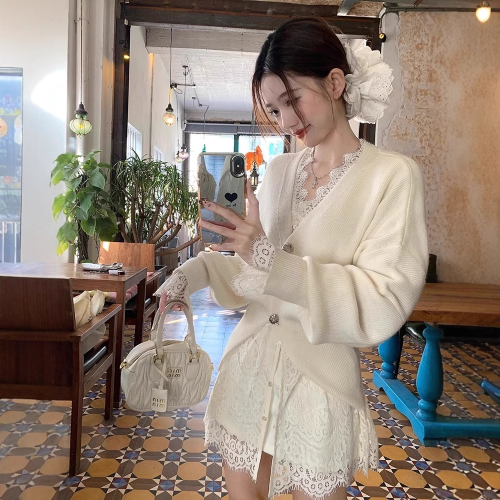 设计感法式开叉V领毛衣开衫女2025早春新款韩系别致长袖针织上衣