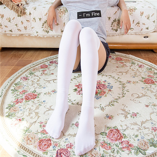 Accessories White socks Black socks Necklaces Tabi socks Mid-calf socks Over-the-knee socks