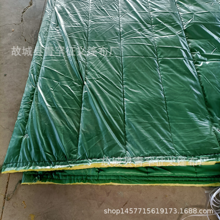 厂家批发加厚保温被阻燃被 三防被工程被 大棚岩棉被尺寸
