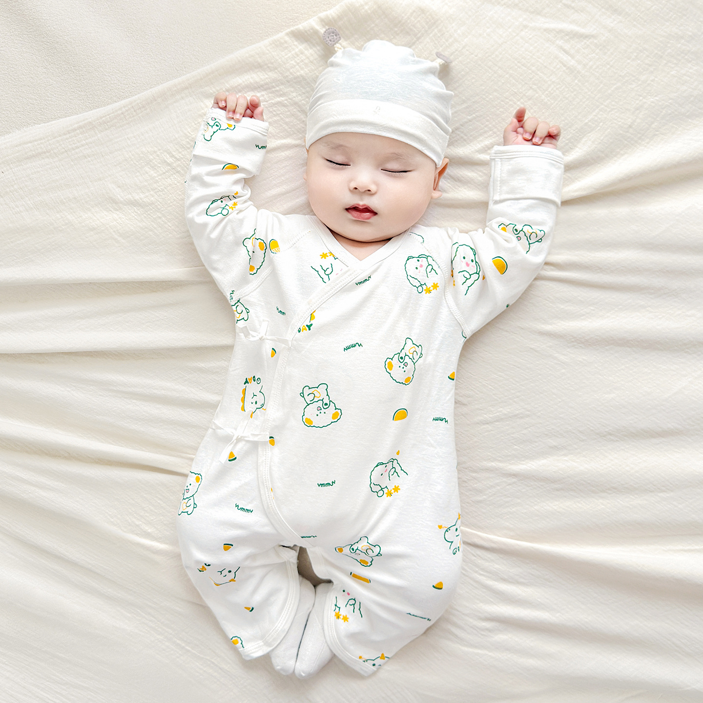 Ropa de bebés recién nacidos primavera y otoño algodón 0 delgado monje de marzo ropa de mariposa para niños pequeños camiseta de bebé