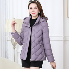 羽绒棉服外套妈妈冬装大码中老年女装轻薄短款棉衣中年保暖小棉袄