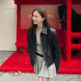 时尚休闲套装;女式衬衫;连衣裙