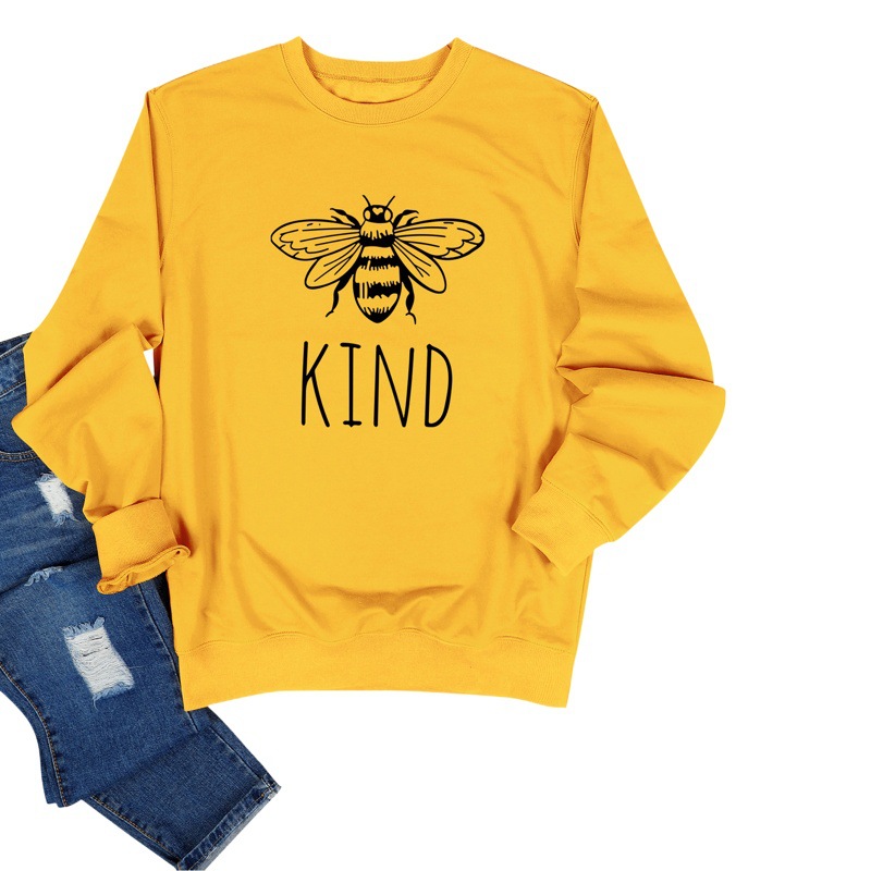 Fijo-hecho más el tamaño sudadera tipo abeja patrón letras en blanco y negro