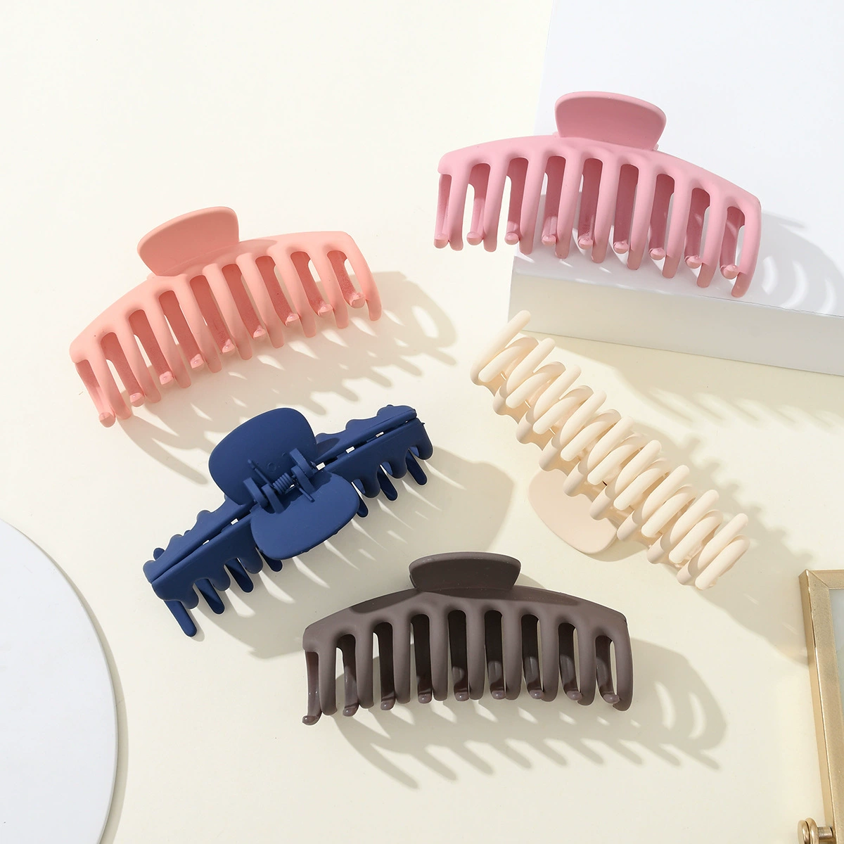 Big eraser, matte crab pin, fashionable hairgrip, shark, 11cm, high-quality style