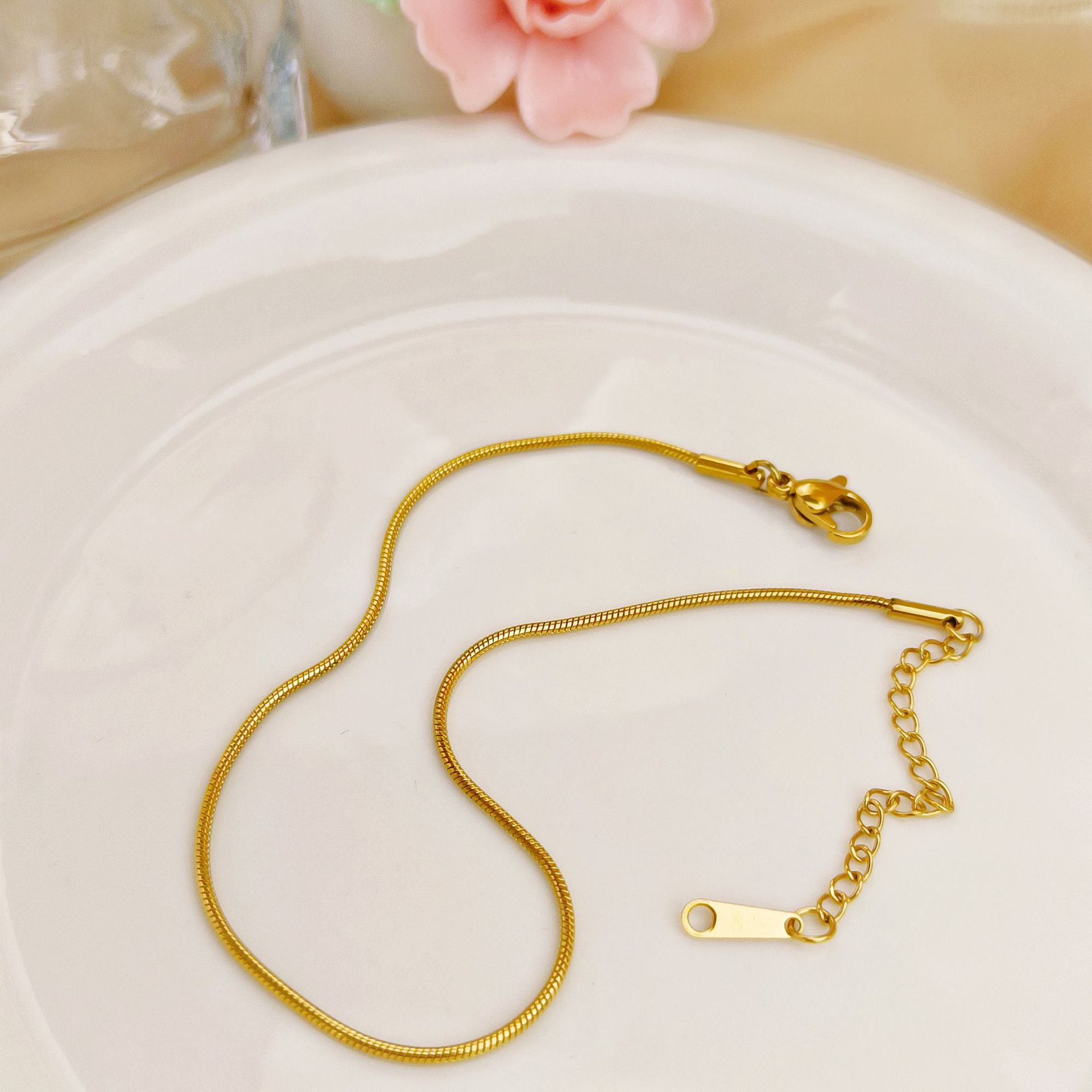 Collier chaîne serpent doré en acier inoxydable long bijou_voghion.com