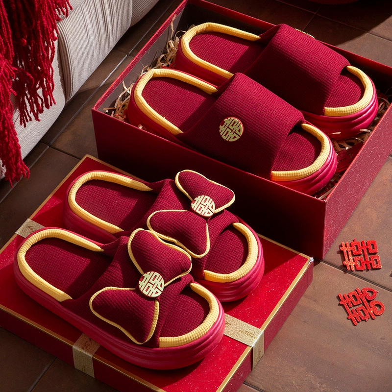 Летние свадебные тапочки праздничные красные дышащие отверстия толстые подошвы свадебные приданки жениха свадебные тапочки премиум-класса