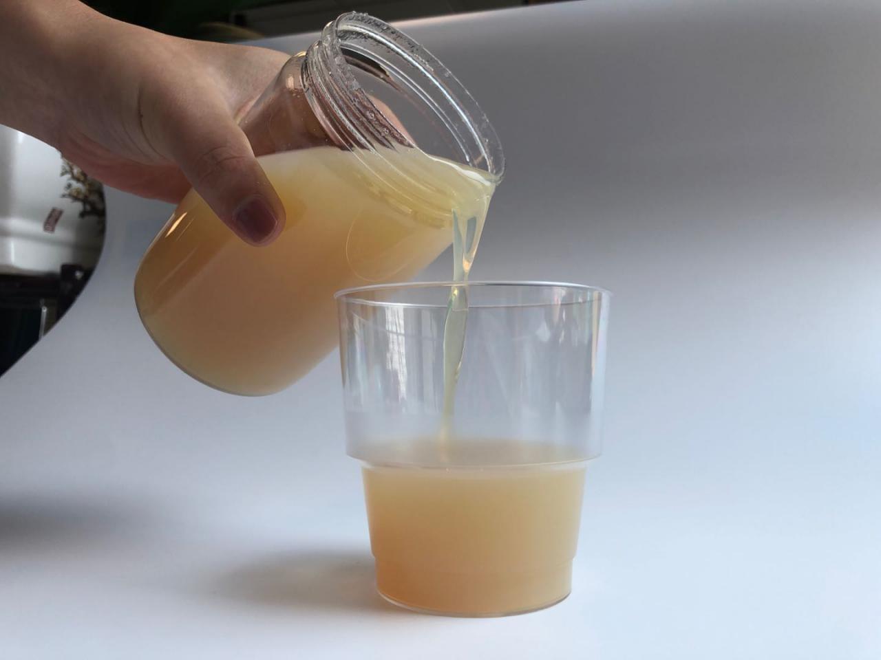 工厂直供蜡乳液 高光泽高密度聚乙烯蜡乳液 PE蜡乳液