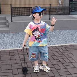 哪吒衣服男童夏装套装2026新款儿童装潮酷时髦夏季短袖扎染两件套