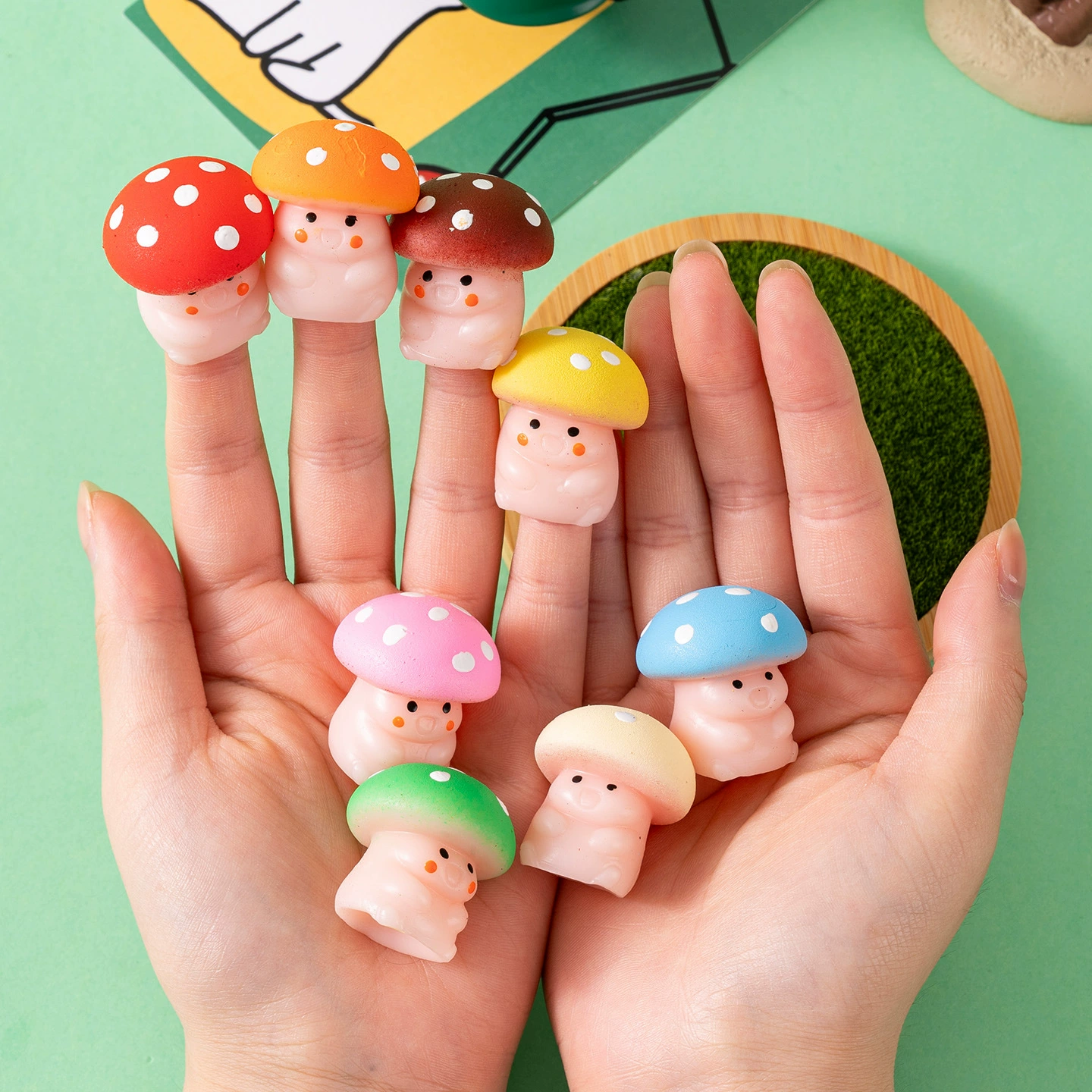 Мини-мягкая игрушка-животное, ассорти залипалки, 5×4.5×1.5 см, 0.015 кг