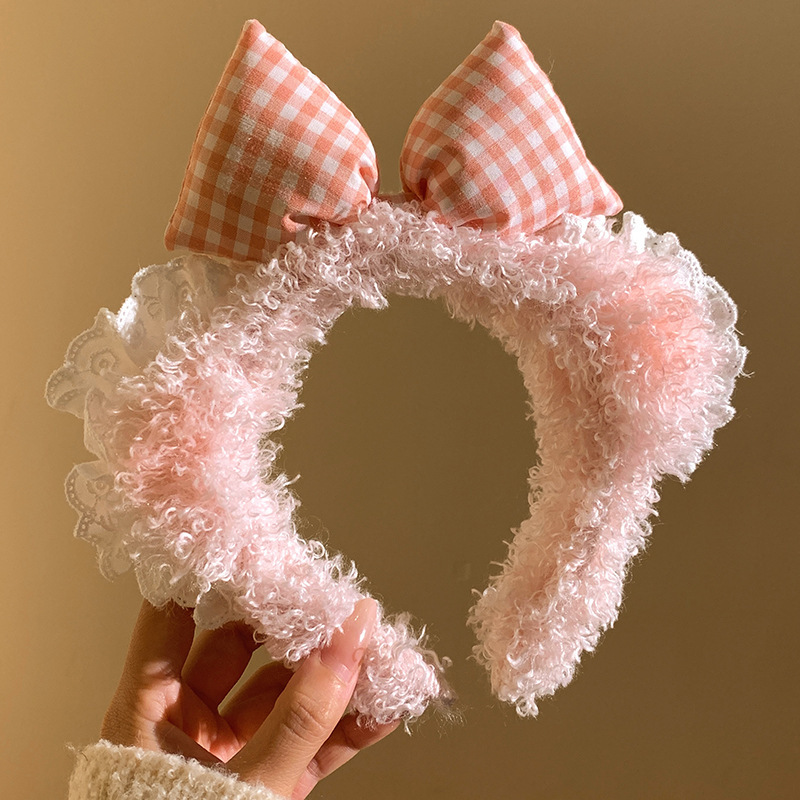 Fg229-powder blush knot