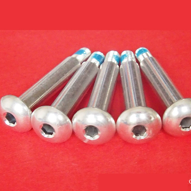 Производители производят 8,8 класса углеродистой стали винты с потайной головкой Винты с плоской головкой Винты с головкой под головкой зонтика винты с шестигранной головкой