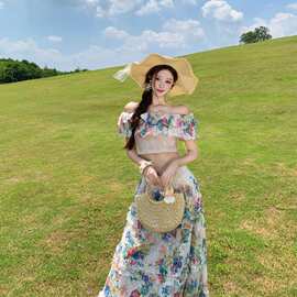 海边度假穿搭套装女夏季漂亮绝美碎花一字肩上衣半身长裙子两件套